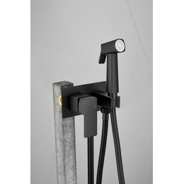 Набор для гигиенического душа Belz B55808-7 (со скрытой частью) чёрный матовый - фото 