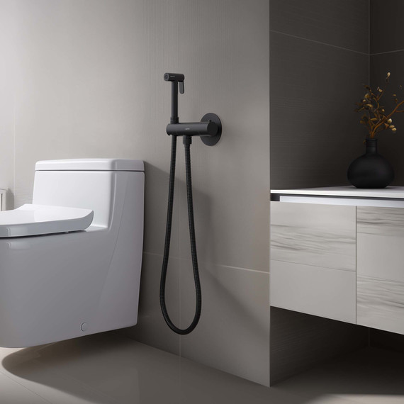 Набор для гигиенического душа Aquatek Оберон AQ1027MB (со скрытой частью) чёрный матовый - фото 4