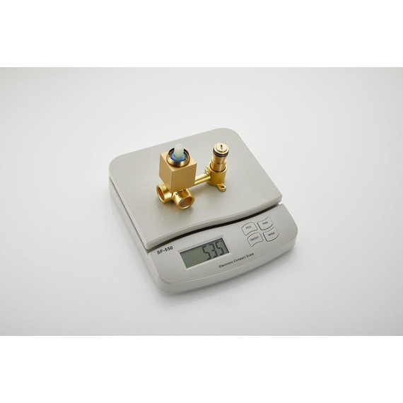 Набор для гигиенического душа Belz B55808-5 (со скрытой частью) золото матовое - фото 11