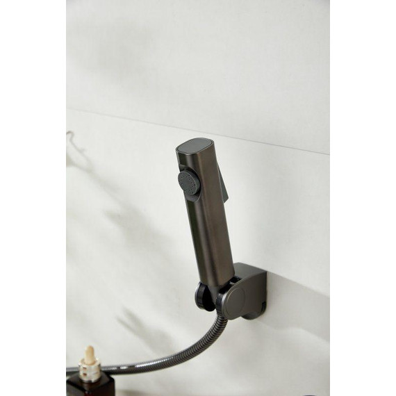 Смеситель для раковины с лейкой для биде Belz B12713-3, оружейная сталь - фото 34