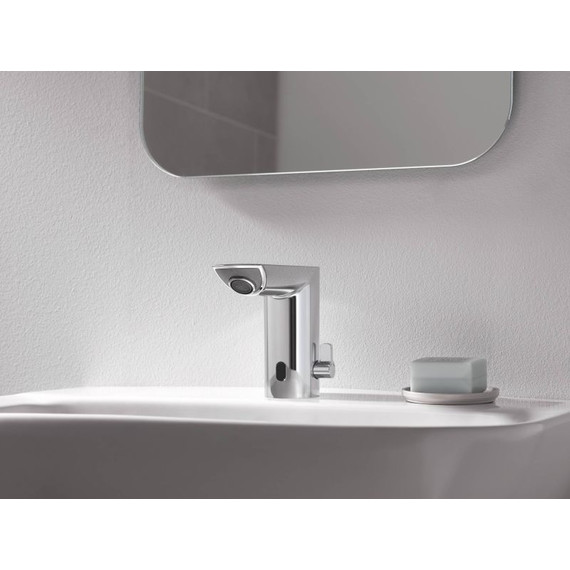Смеситель для раковины электронный Grohe Bau Cosmopolitan E 36451000 - фото 6