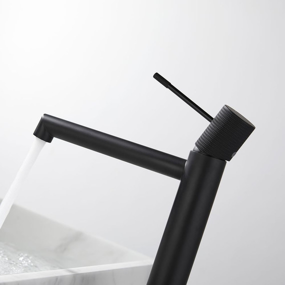 Смеситель для раковины высокий Vincea Desire VBF-1D2MB, черный матовый - фото 6