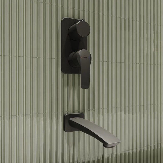 Душевая система для ванны Iddis Ray RAYBL03i68, черный матовый - фото 4