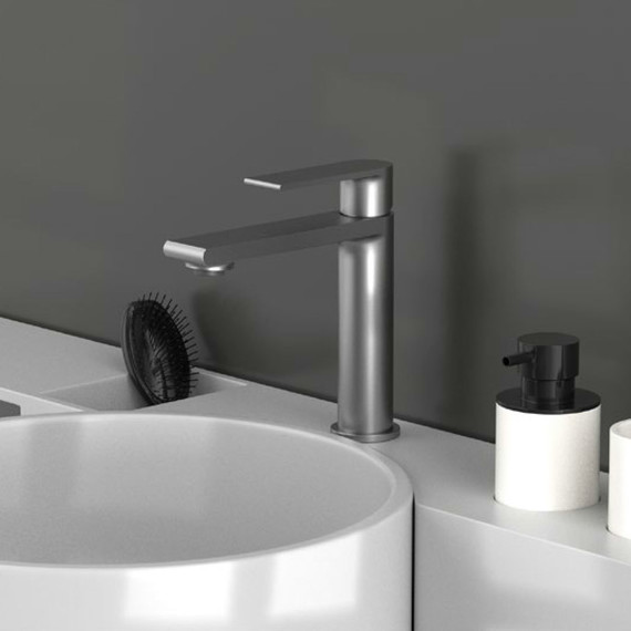 Смеситель для раковины Vincea Vogue VBF-1V1GM, вороненая сталь - фото 2