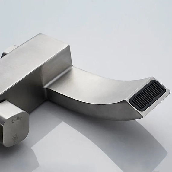 Смеситель для ванны Ledeme L73217 с душевым гарнитуром - фото 7