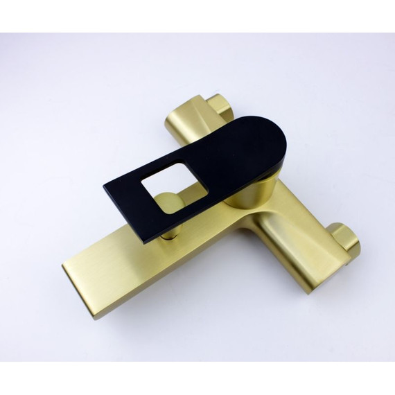 Смеситель для ванны Bronze de Luxe Element EL03GB, матовое золото/чёрный - фото 3